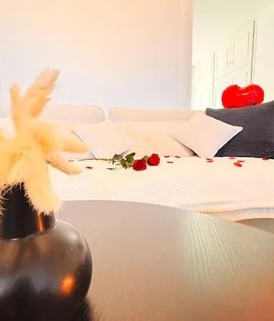 L'elegance Royale Апартаменты Фонтенбло